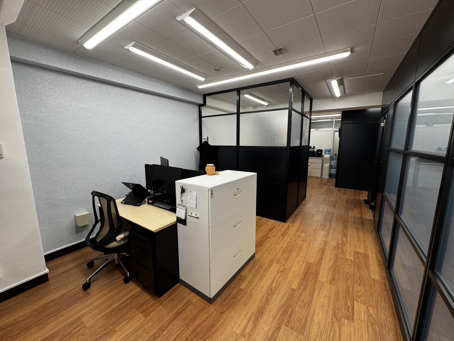 株式会社エクセルテック　事務所改修工事